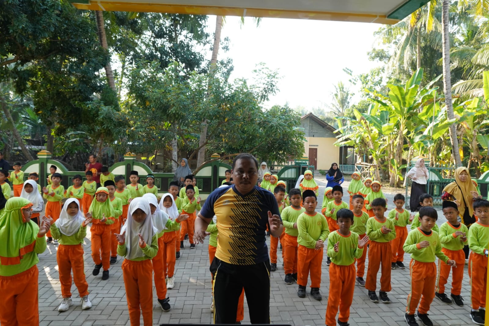 Sehari Adab & Tahfidz