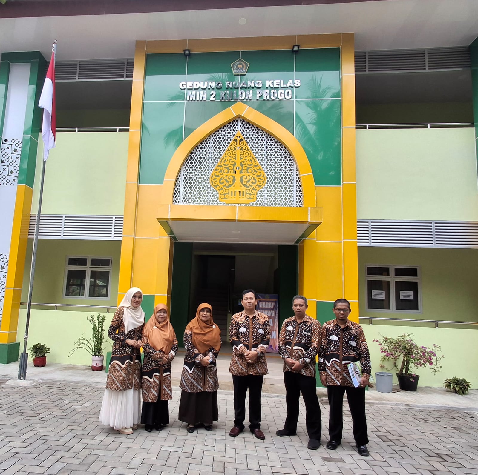 Generasi Qur'ani & Berakhlak
